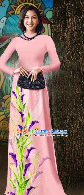 Traditional Vietnamese Ao Dai Cheongsam Oriental Classical Pink Qipao Dress with Loose Pants Outfits Vietnam Stage Show Costume