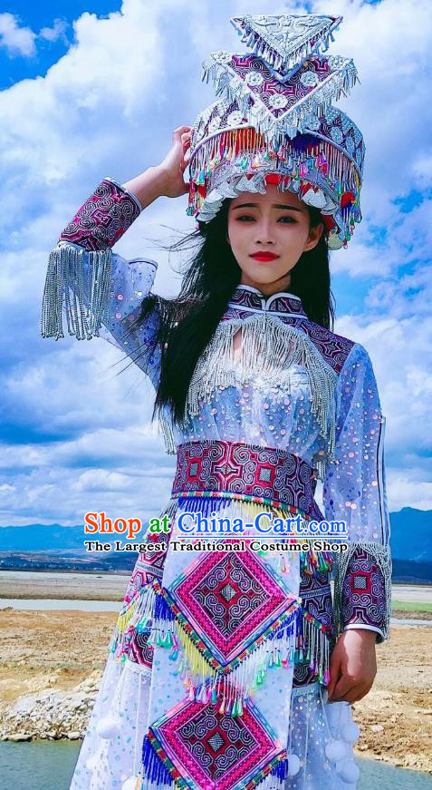 China Miao Ethnic Fashion Top Quality Miao Nationality Clothing Minority Photography Dress with Headpiece