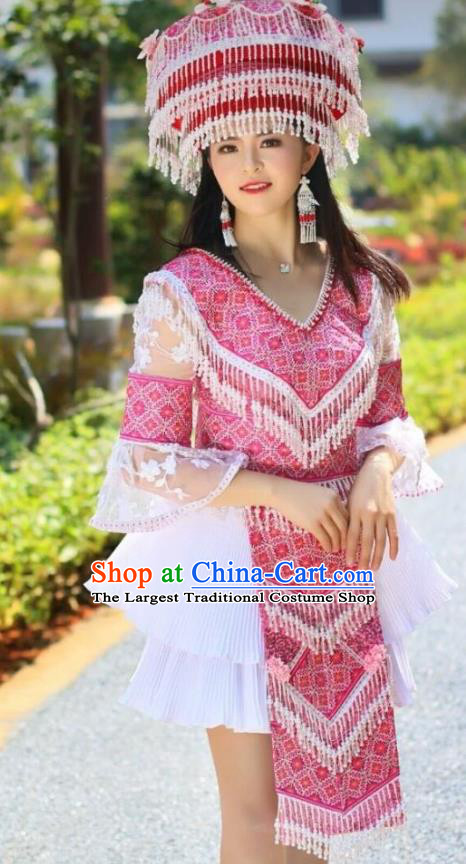 Travel Photography Ethnic Costumes China Miao Nationality Clothing Rosy Blouse and Short Skirt with Headwear