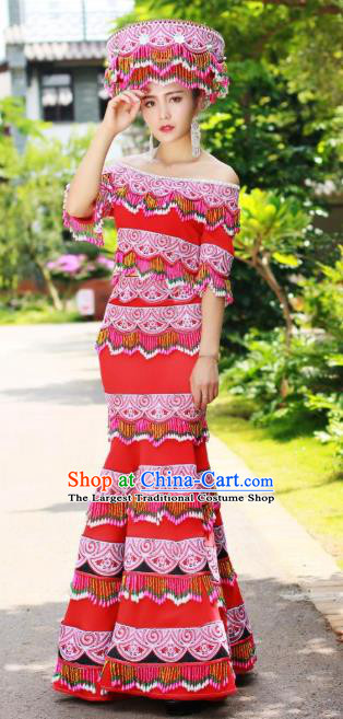 China Miao Minority Wedding Dress Tourist Attraction Stage Show Costumes Photography Traditional Clothing and Headwear