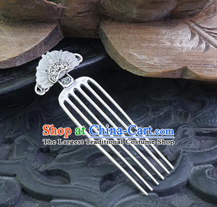 Chinese Classical Silver Carving Hair Comb Hair Accessories Traditional Cheongsam Jade Butterfly Hairpin