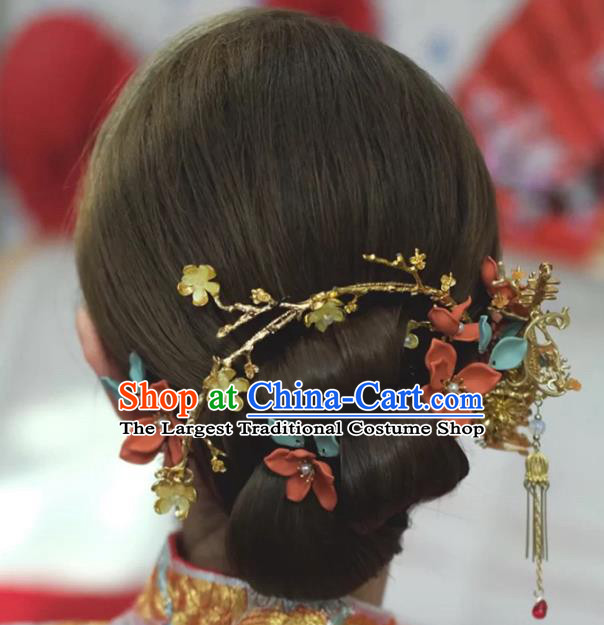 Chinese Wedding Golden Plum Hairpin Traditional Classical Hair Accessories Xiuhe Suit Hair Clasp