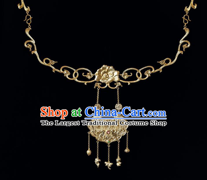 Chinese Ancient Noble Lady Xue Baochai Accessories Traditional Ming Dynasty Gilding Jewelry Tassel Gems Necklace Jewelry