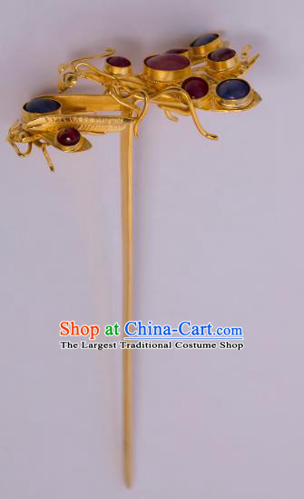 China Traditional Ming Dynasty Court Golden Hair Stick Handmade Hair Accessories Ancient Queen Gems Mantis Hairpin