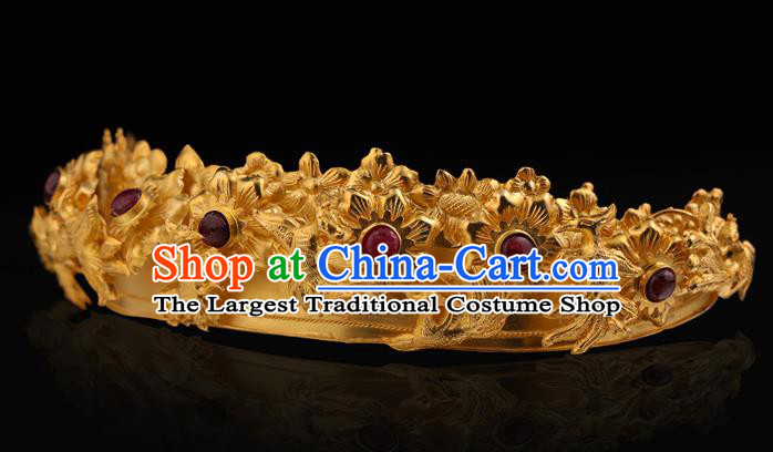 China Ancient Royal Empress Golden Hair Crown Handmade Hair Accessories Traditional Ming Dynasty Carving Phoenix Hairpin