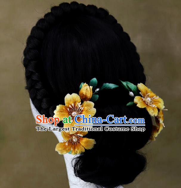 Chinese Traditional Hanfu Hairpin Wedding Hair Accessories Ancient Bride Yellow Velvet Flower Hair Comb