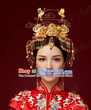 China Traditional Wedding Golden Phoenix Coronet Ancient Bride Hair Accessories Tassel Hairpins Earrings