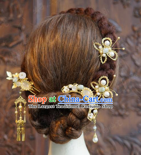 China Traditional White Chalcedony Hair Accessories Wedding Xiuhe Suit Headpieces Ancient Bride Hair Combs and Hairpins