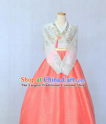 Korean Traditional Garment Bride Hanbok Embroidered White Blouse and Pink Dress Asian Korea Fashion Costume for Women