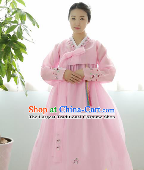 Korean Traditional Court Hanbok Garment Blouse and Pink Dress Asian Korea Fashion Costume for Women