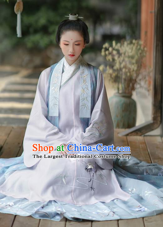 Chinese Ancient Taoist Nun Miao Yu Embroidered Dress Traditional Ming Dynasty Nobility Lady Costumes for Women