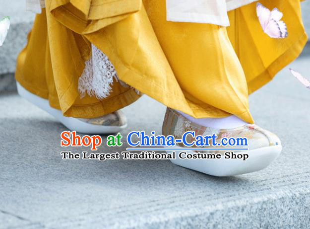 Chinese Traditional Beige Blood Stained Shoes Opera Shoes Hanfu Shoes Ancient Princess Shoes for Women