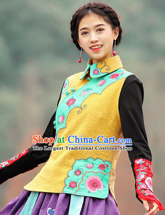 Chinese Traditional Embroidered Yellow Vest National Upper Outer Garment Tang Suit Costume for Women