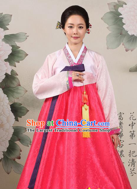 Korean Traditional Mother Hanbok Pink Blouse and Red Dress Garment Asian Korea Fashion Costume for Women