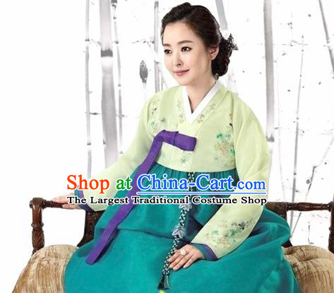 Korean Traditional Court Hanbok Blouse and Green Dress Garment Asian Korea Fashion Costume for Women