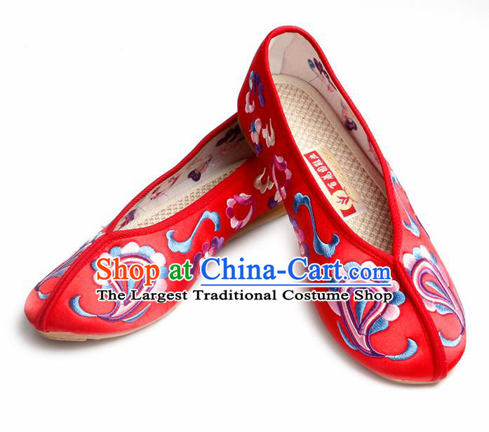 Chinese Traditional Embroidered Red Shoes Opera Shoes Hanfu Shoes Satin Shoes for Women