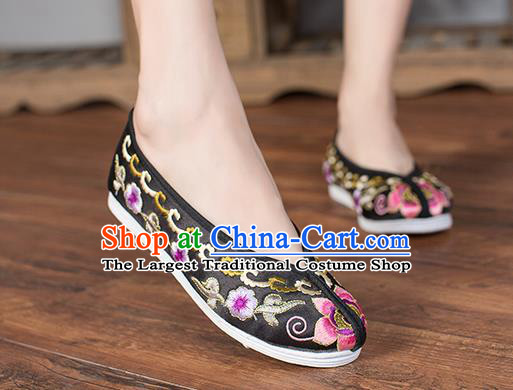 Chinese Traditional Black Satin Embroidered Shoes Opera Shoes Hanfu Shoes Wedding Shoes for Women