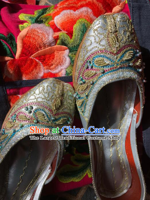 Asian India Traditional Beading Argent Shoes Indian Handmade Shoes for Women