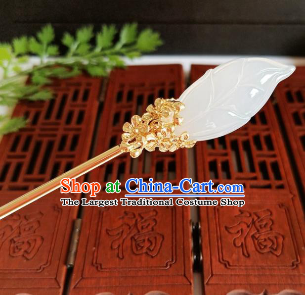 Traditional Chinese Carving Leaf White Jade Hairpin Headdress Ancient Court Hair Accessories for Women