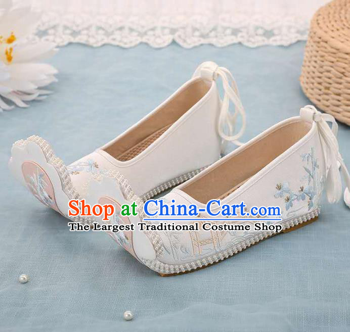 Chinese Beige Hanfu Shoes Women Shoes Opera Shoes Embroidered Shoes Princess Shoes