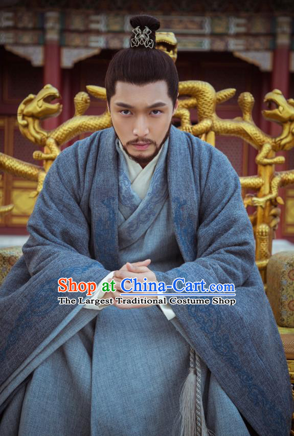 Chinese Drama Ming Dynasty Ancient Emperor Zhu Qizhen Replica Costumes and Headpiece Complete Set