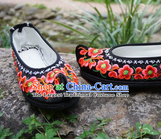 Traditional Chinese Wedding Embroidered Plum Black Shoes National Ethnic Shoes Hanfu Shoes for Women