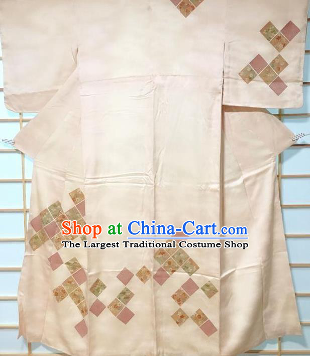 Traditional Japanese Classical Pattern Beige Furisode Kimono Japan Yukata Dress Costume for Women