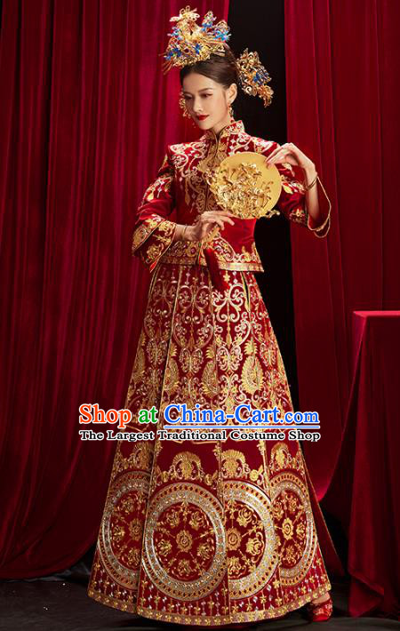 Chinese Traditional Bride Embroidered Red Xiuhe Suits Wedding Dress Ancient Costume for Women