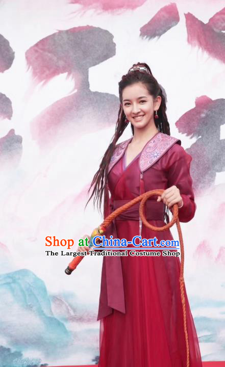 Chinese Ancient Female Swordsman Lu Renyi Hanfu Dress Historical Drama Lovely Swords Girl Costume and Headpiece for Women