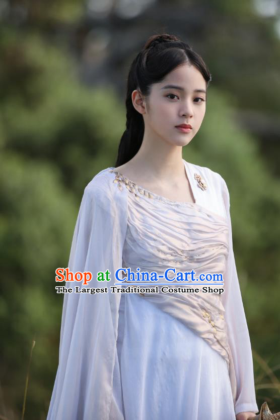 Chinese Ancient Goddess Luo Li Dress Historical Drama The Great Ruler Costume and Headpiece for Women