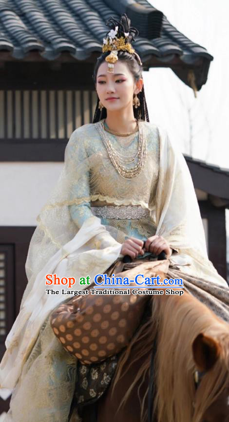 Chinese Ancient Ethnic Princess Dress Garment Costumes and Headwear Drama To Get Her Court Female Murong Xianyue Apparels