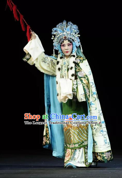 Chinese Beijing Opera Diva Cai Wenji Apparels Return to the Han Dynasty Costumes and Headpieces Traditional Peking Opera Actress Dress Garment