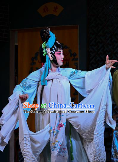 Chinese Sichuan Opera Actress Garment Costumes and Hair Accessories Cao Fu Zou Xue Traditional Peking Opera Young Lady Dress Hua Tan Cao Yue E Apparels