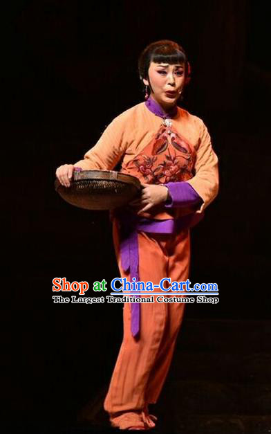 Chinese Jin Opera Young Female Garment Costumes and Headdress The Red Sorghum Traditional Shanxi Opera Country Woman Apparels Diva Jiu Er Dress