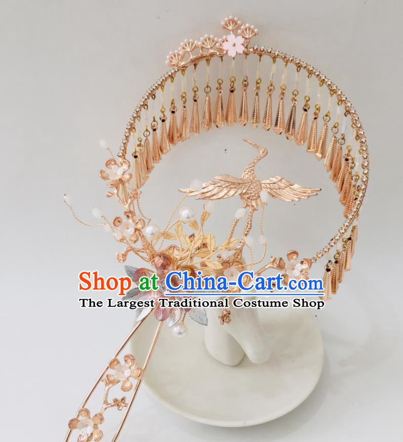 Chinese Handmade Bride Prop Traditional Tassel Hanfu Fan Ancient Wedding Round Fan Golden Crane Palace Fan