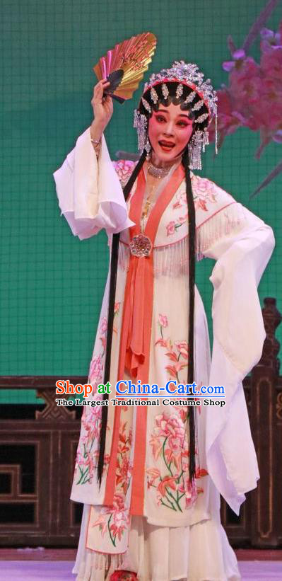 Chinese Cantonese Opera Rich Lady Garment The Peony Pavilion Costumes and Headdress Traditional Guangdong Opera Hua Tan Apparels Diva Du Liniang White Dress