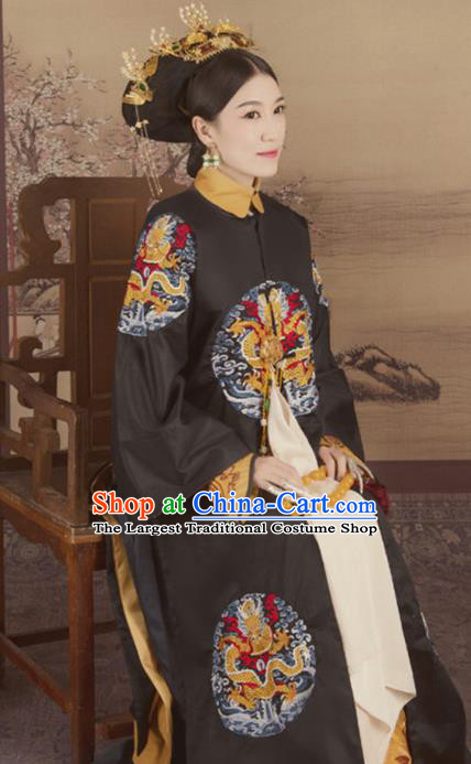 Chinese Traditional Qing Dynasty Imperial Consort Hanfu Dress Apparels Ancient Manchu Palace Empress Historical Costumes and Headdress Complete Set