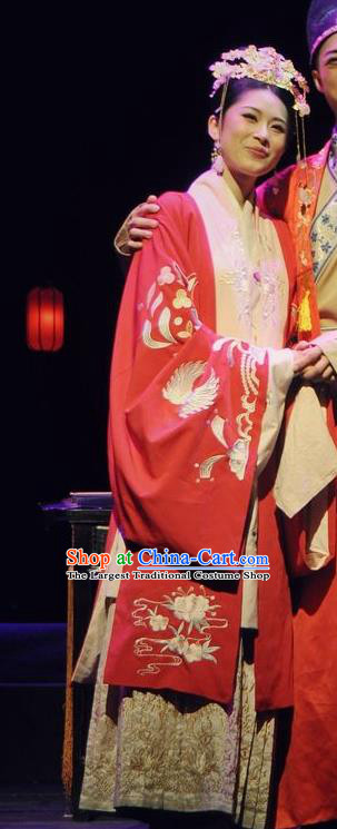 Chinese Historical Drama Peach Blossom Fan Ancient Bride Li Xiangjun Garment Costumes Traditional Stage Show Dress Ming Dynasty Courtesan Apparels and Headpieces