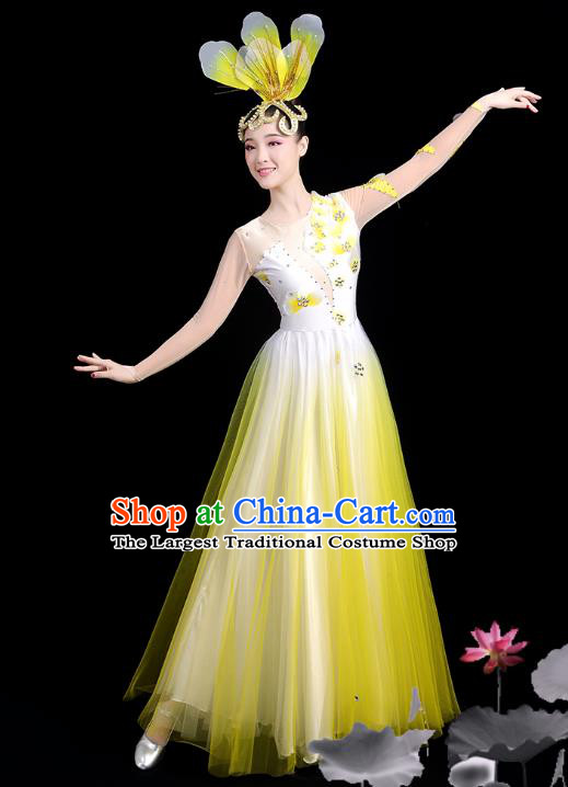 Traditional Chinese Jasmine Flower Dance Costumes Stage Show Modern Dance Garment Opening Dance Yellow Veil Dress and Headwear for Women