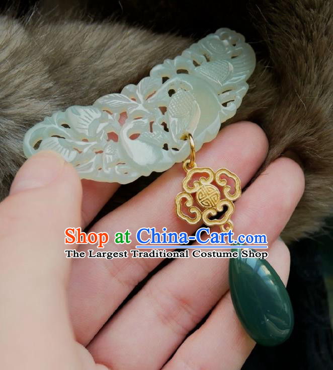 Chinese Classical Cheongsam Jade Swan Brooch Traditional Hanfu Accessories Handmade Breastpin Pendant for Women