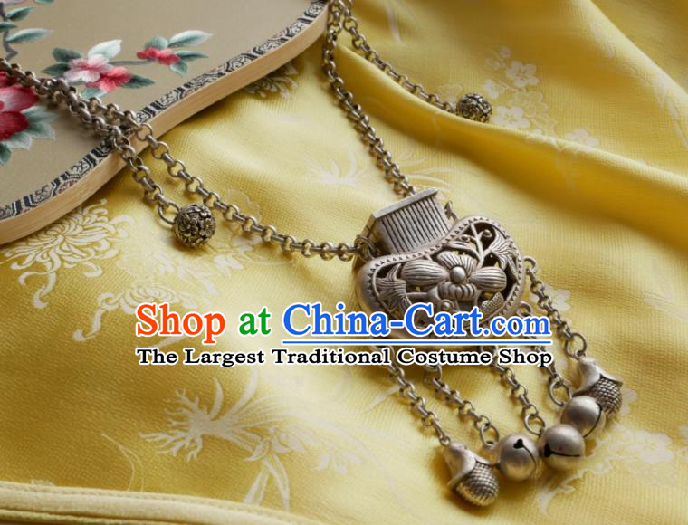 Chinese Handmade Silver Sachet Necklace Traditional Hanfu Jewelry Accessories Bells Tassel Longevity Lock for Women