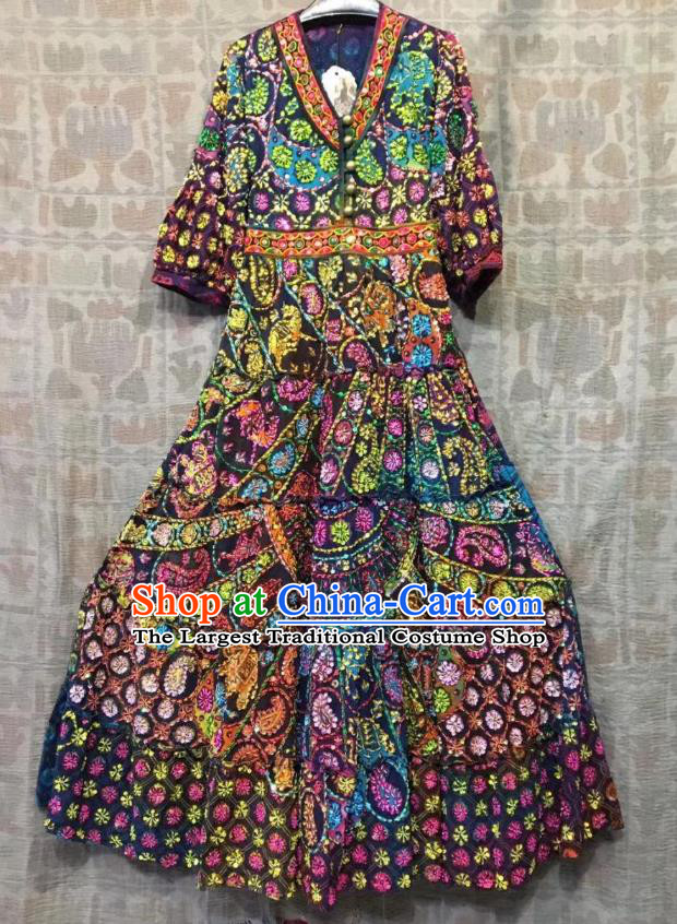 Thailand Traditional Embroidered Beads Navy Dress Photography Asian Thai National Beach Dress Sequins Costumes for Women