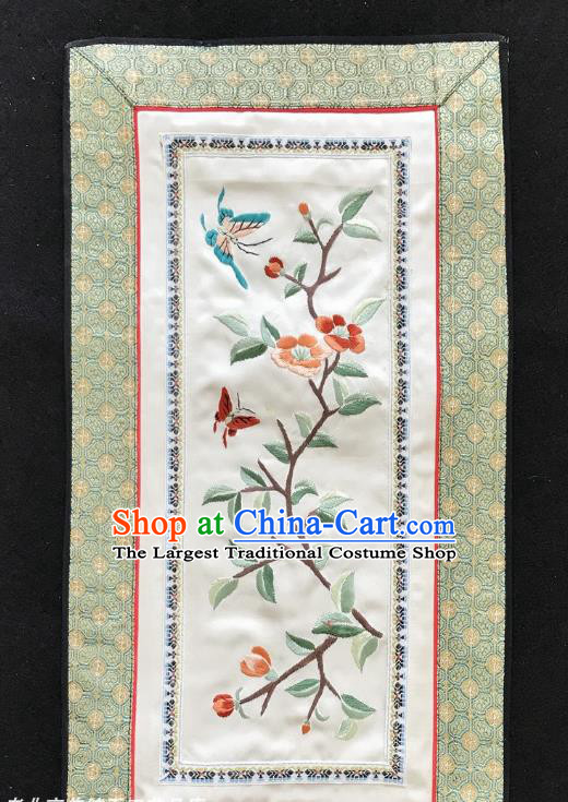 Chinese National Embroidered Flower Butterfly Paintings Traditional Handmade Embroidery Decorative White Silk Picture Craft