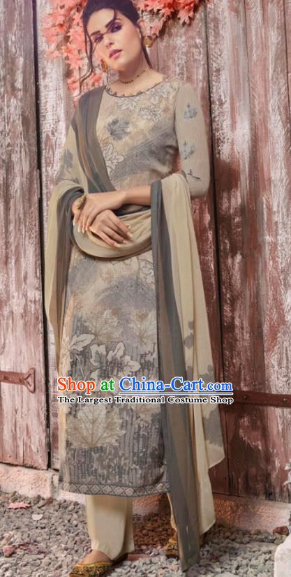 Asian India National Costumes Asia Indian Traditional Printing Leaf Beige Crepe Dress Sari and Loose Pants for Women