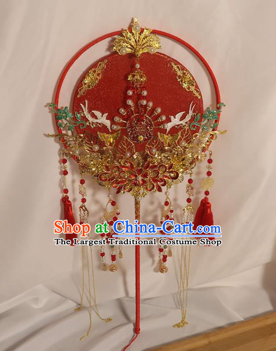 China Handmade Bride Enamel Red Flower Palace Fan Traditional Wedding Silk Fan Classical Dance Tassel Circular Fan