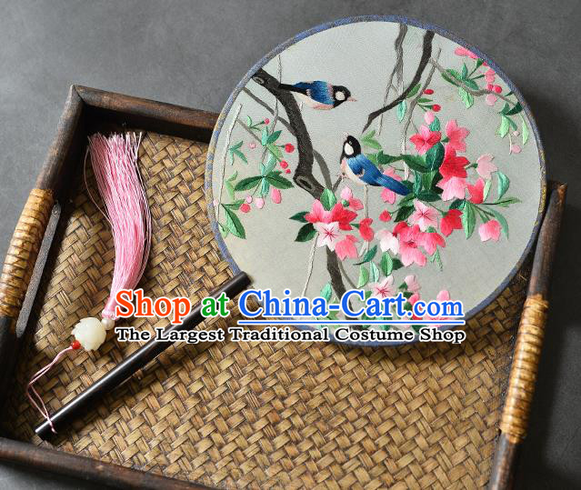 China Traditional Suzhou Embroidered Palace Fan Handmade Ebony Fan Classical Dance Silk Circular Fan