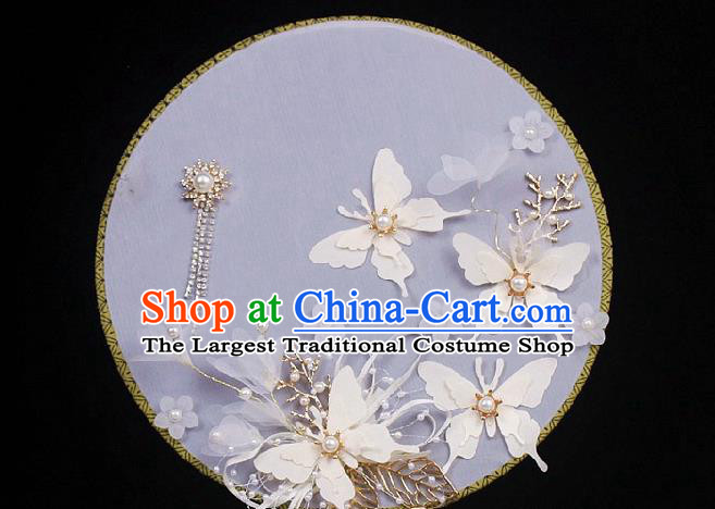 China Handmade White Butterfly Palace Fan Traditional Bride Circular Fan Wedding Silk Fan