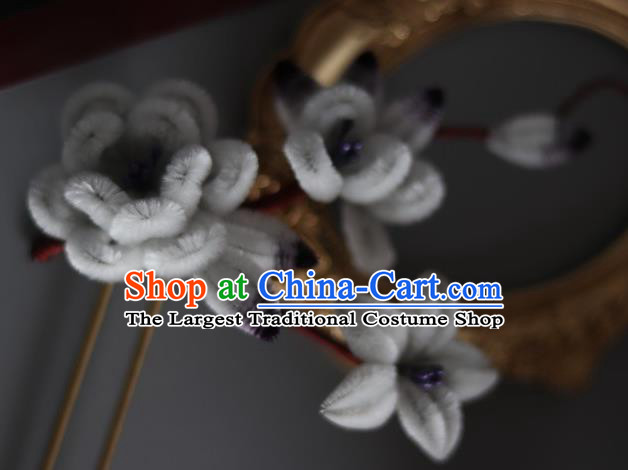 Handmade China Ancient Grey Velvet Plum Blossom Hairpin Traditional Hanfu Flowers Hair Accessories