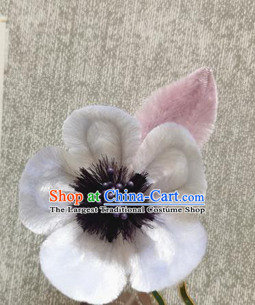 China Ancient Palace Velvet Plum Hairpin Traditional Hanfu Hair Accessories Handmade Hair Stick