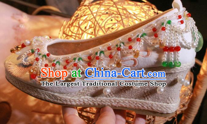 Chinese Wedge Heel Shoes Handmade Beads Tassel Shoes Traditional Embroidered Shoes